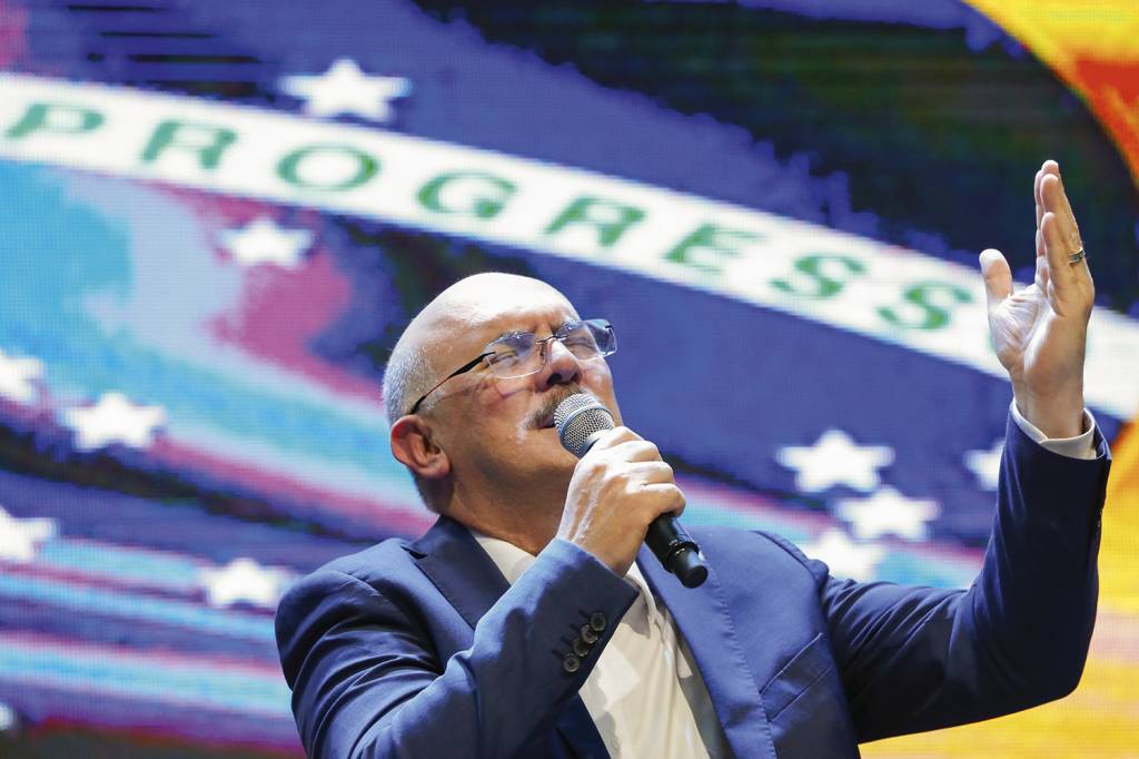 Malafaia cobra investigação, mas acredita que Milton Ribeiro é inocente