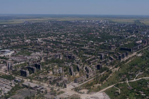 Vista geral da cidade de Mariupol, em meio à ação militar russa na Ucrânia, em 13 de junho de 2022.