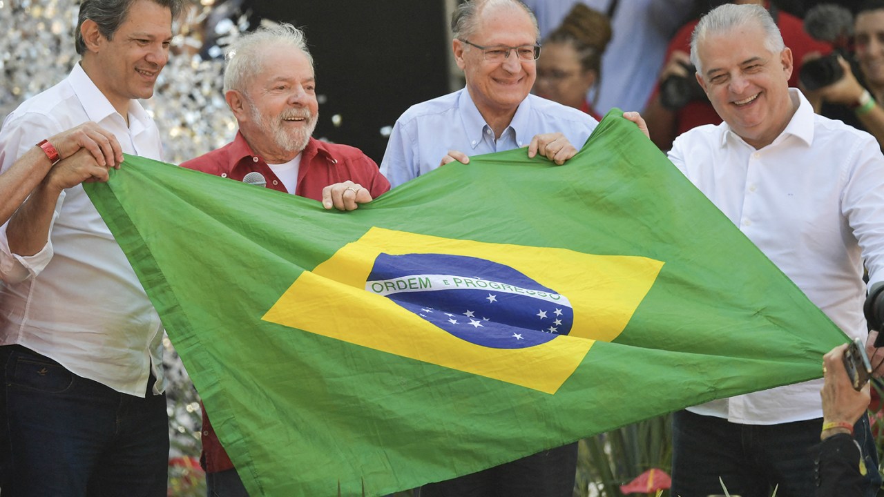 TIME RESERVA - Lula: a velha guarda do partido foi praticamente toda abatida por escândalos de corrupção -