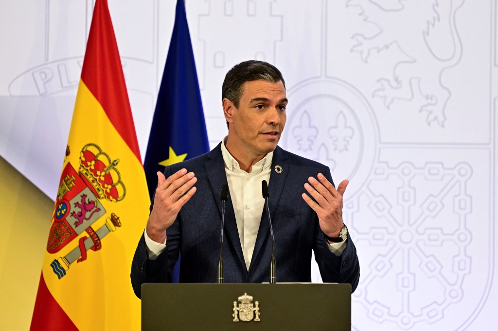 Spain's Prime Minister Pedro Sanchez addresses a press conference to present his government's results since the beginning of the year, at La Moncloa Palace in Madrid, on July 29, 2022. (Photo by JAVIER SORIANO / AFP)