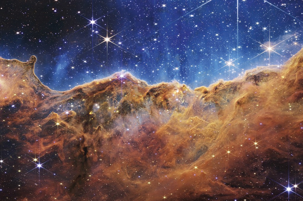 NEBULOSA CARINA - Identificada em 1752 pelo astrônomo francês Nicolas-Louis de Lacaille, a estupenda Nebulosa Carina é uma das maiores regiões de formação estelar da Via Láctea. Fica a 7 600 anos-luz da Terra e é considerada uma das nebulosas mais brilhantes do céu. Uma curiosidade é que só pode ser vista do Hemisfério Sul -