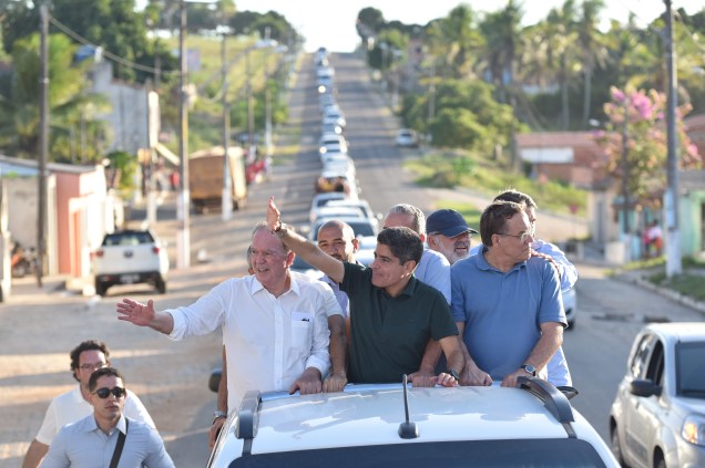 ACM Neto, candidato ao governo da Bahia pelo partido União Brasil, em campanha por municípios baianos, 06/2022.