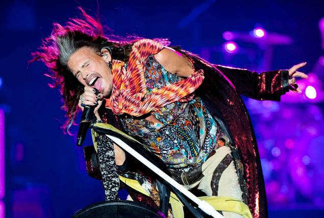 Steven Tyler da banda americana Aerosmith no Royal Arena em Copenhagem, Dinamarca, em 05/06/2017.