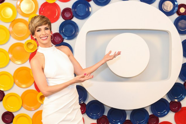 A apresentadora Ana Furtado na mensagem de Final de ano da Globo, de 2019.