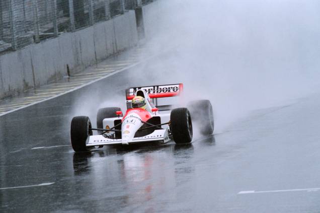 Piloto brasileiro Ayrton Senna da McLaren Honda debaixo de chuva no GP do Fórmula 1, Interlagos, São Paulo, em 22/03/1991. Piloto brasileiro Ayrton Senna da McLaren Honda debaixo de chuva no GP do Fórmula 1, Interlagos, São Paulo, em 22/03/1991.