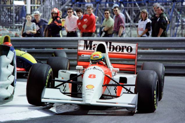 O piloto Ayrton Senna com seu carro McLaren Ford no GP de Mônaco de Fórmula 1, em 23/05/1993. O piloto Ayrton Senna com seu carro McLaren Ford no GP de Mônaco de Fórmula 1, em 23/05/1993.