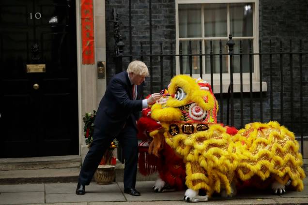 O primeiro ministro britânico Boris Johnson durante as celebrações do Ano Novo Chinês na 10 Downing Street, em Londres, 24/01/2020.