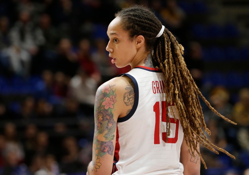 A norte-americana Brittney Griner durante o jogo do Torneio Olímpico Feminino de Qualificação entre EUA e Sérvia, em Belgrado, Sérvia, 06/02/2020.