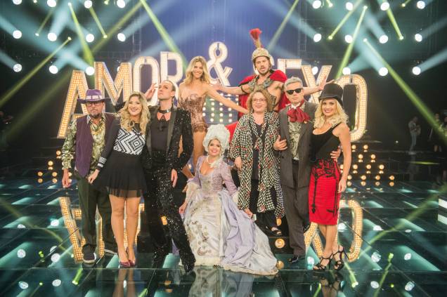 Programa "Amor & Sexo", Fernanda Lima, Xico Sá, Mariana Santos, Dani Calabresa, José Loreto, Otaviano Costa e Flavia Alessandra, 12/03/2016. Programa "Amor & Sexo", Fernanda Lima, Xico Sá, Mariana Santos, Dani Calabresa, José Loreto, Otaviano Costa e Flavia Alessandra, 12/03/2016.
