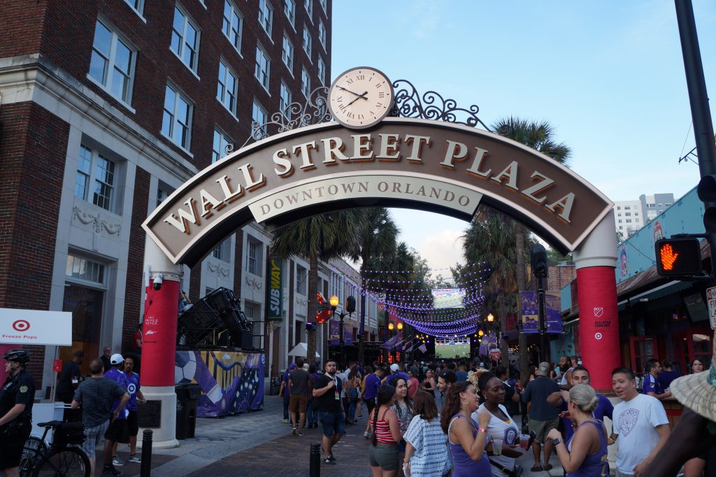 Wall Street Plaza -