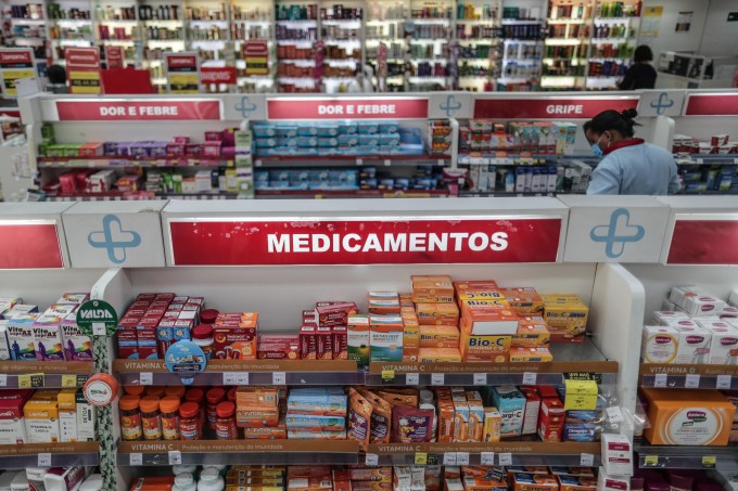 La falta de medicamentos pone en alerta a los farmacéuticos de Brasil