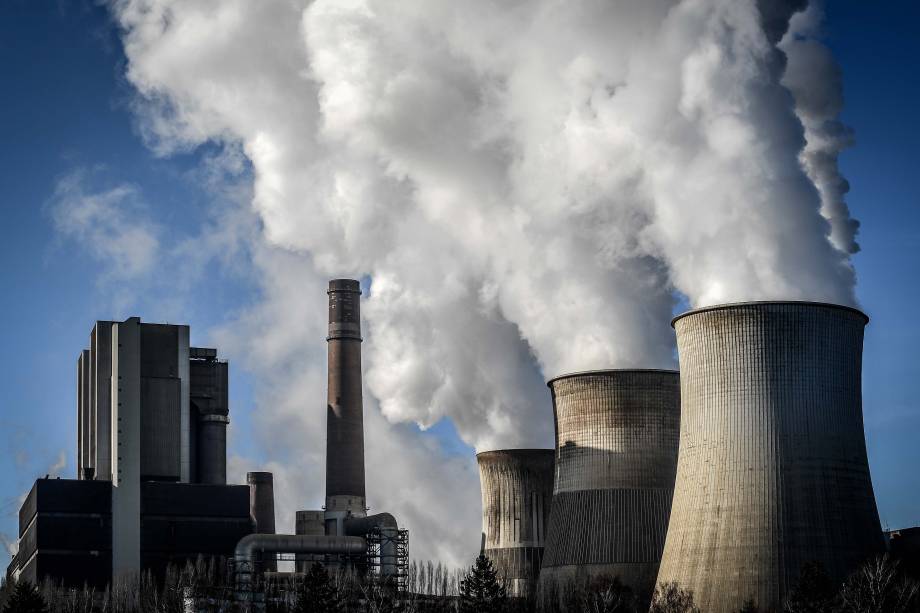 Usina `a carvão de Weissweiler operada pela empresa alemã de energia elétrica RWE em Eschweiler, 21/01/2020 Usina `a carvão de Weissweiler operada pela empresa alemã de energia elétrica RWE em Eschweiler, 21/01/2020