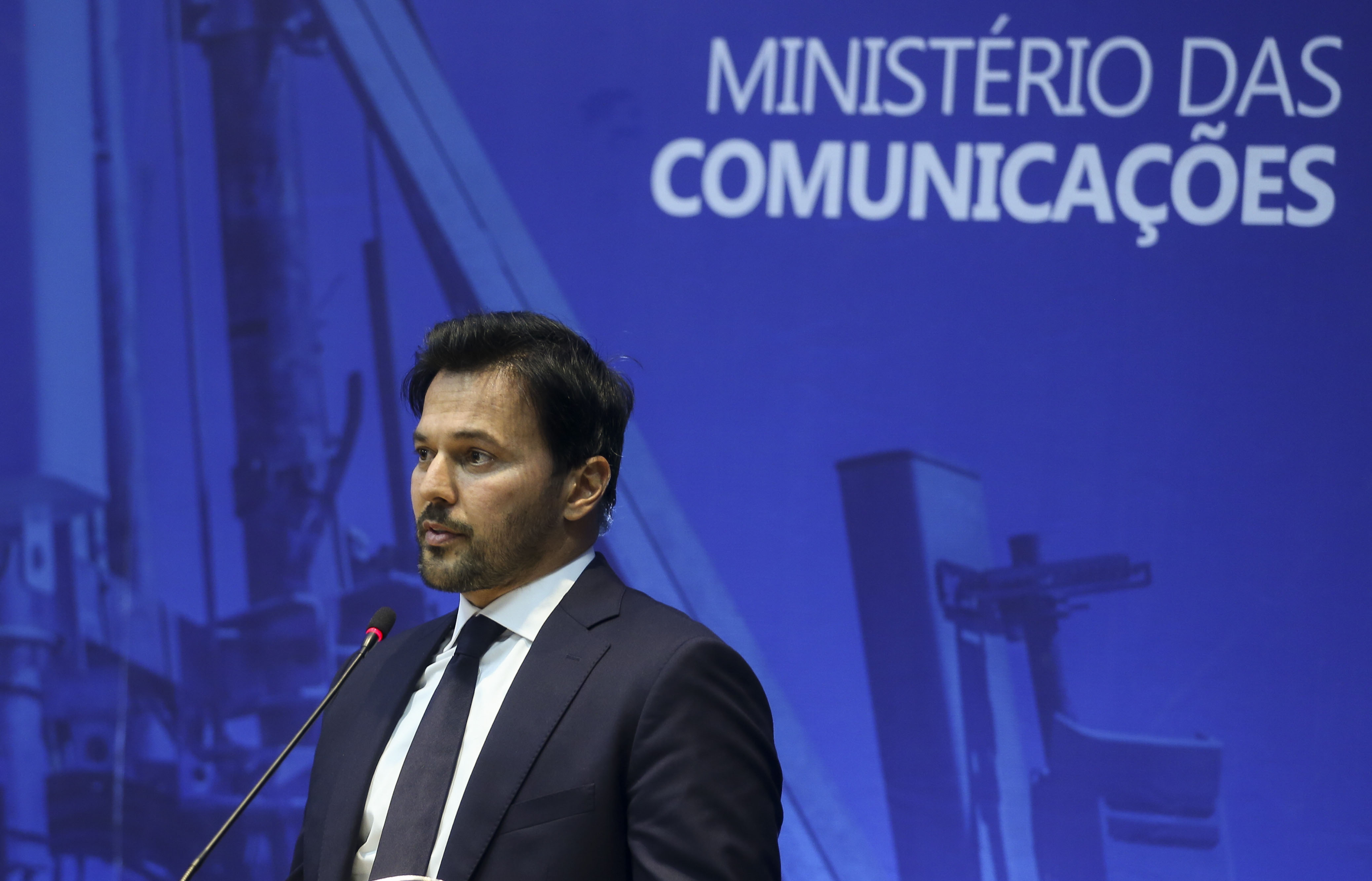 Campanha de Bolsonaro diz que sua propaganda no rádio tem sido boicotada