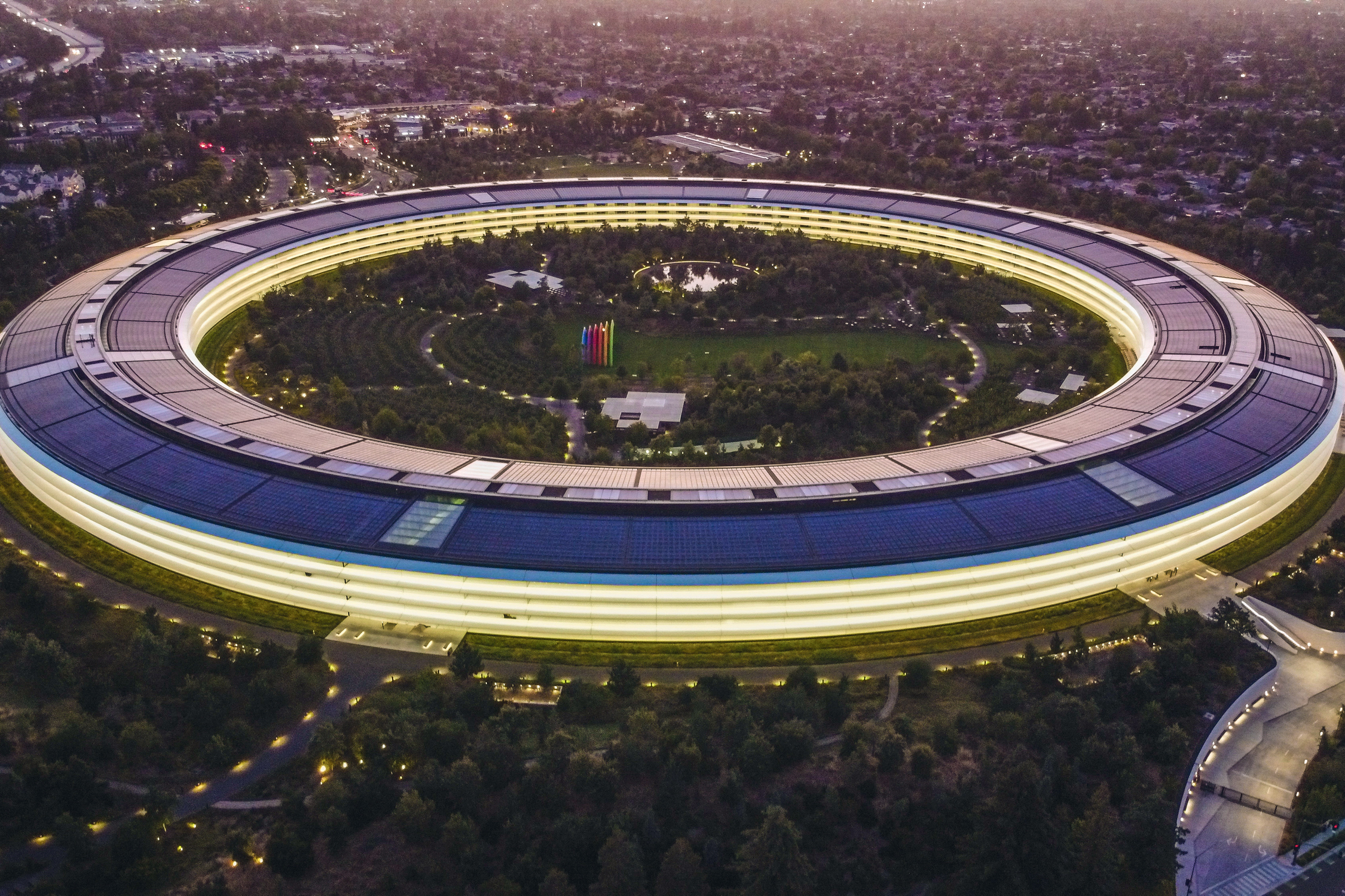 APPLE HEADQUARTERS - Tired: New ecosystem removes big tech -