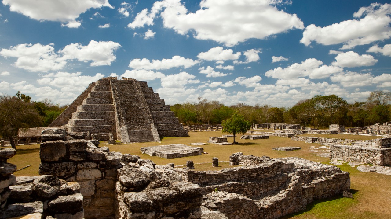 Ruínas de Mayapan, antiga metrópole da civilização maia -