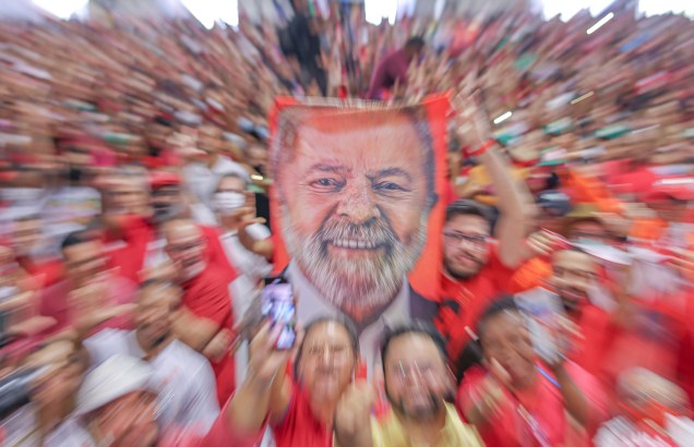 Partidários de Lula participam de ato político em Aracajú, Sergipe, 18/06/2022.