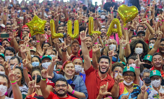 Partidários de Lula durante Ato Político em Aracajú, Sergipe com a presença de companheiros do partido. 18/06/2022.