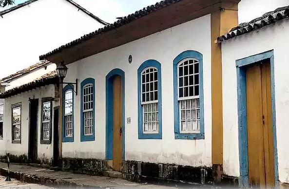 A casa de Barbara Freitag e Sérgio Paulo Rouanet em Tiradentes-MG, cidade que o casal visitou com frequência e da qual ele se tornou cidadão honorário.  23/11/2021.