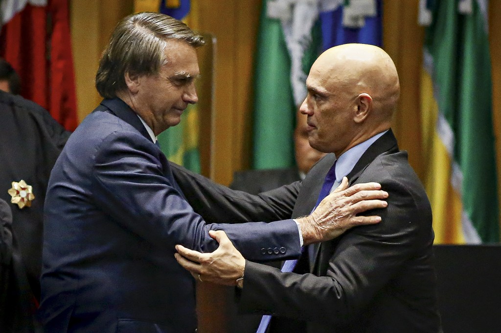 PRIMEIRO PASSO - Bolsonaro e Moraes: reunião comemorada por governistas equilibrados -