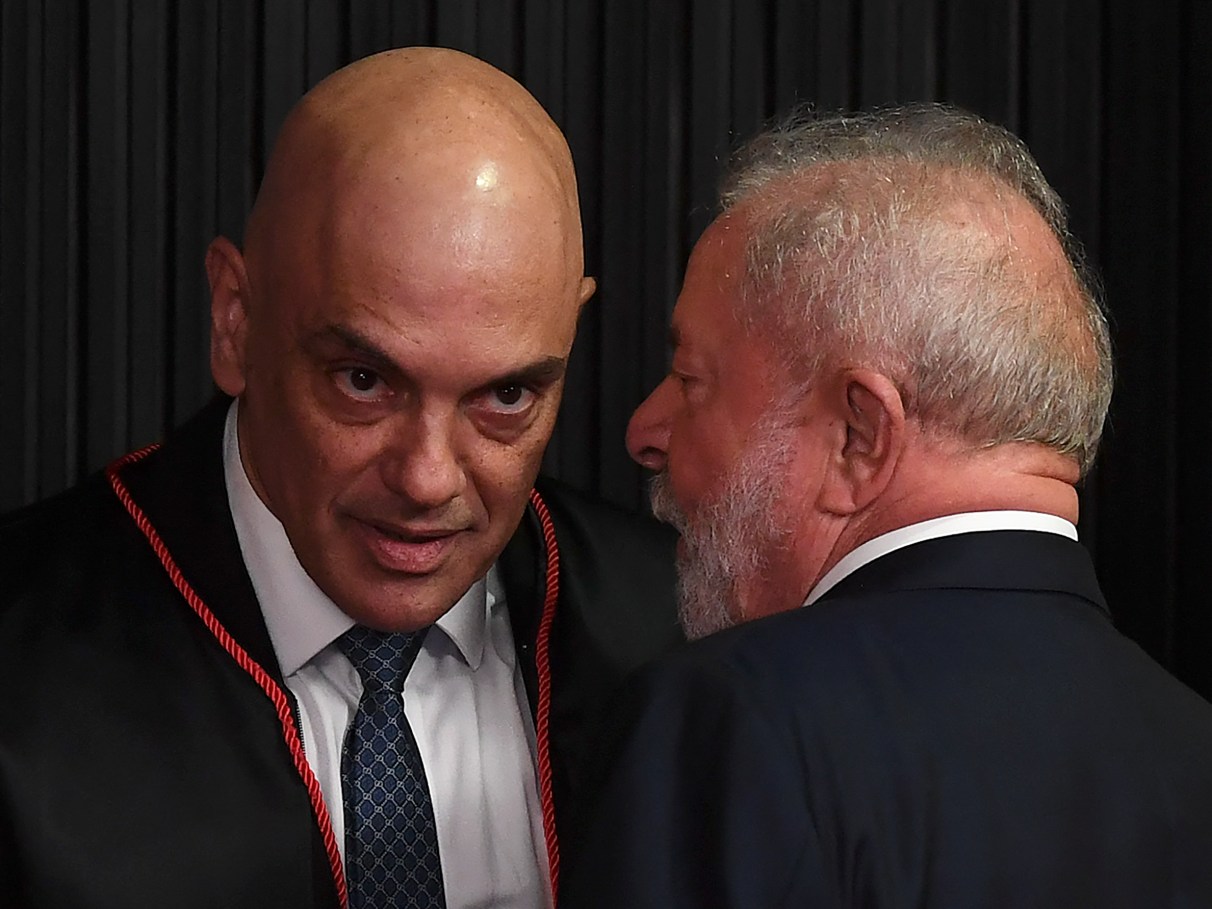 A sinalização de Lula a Alexandre de Moraes que pa... | VEJA