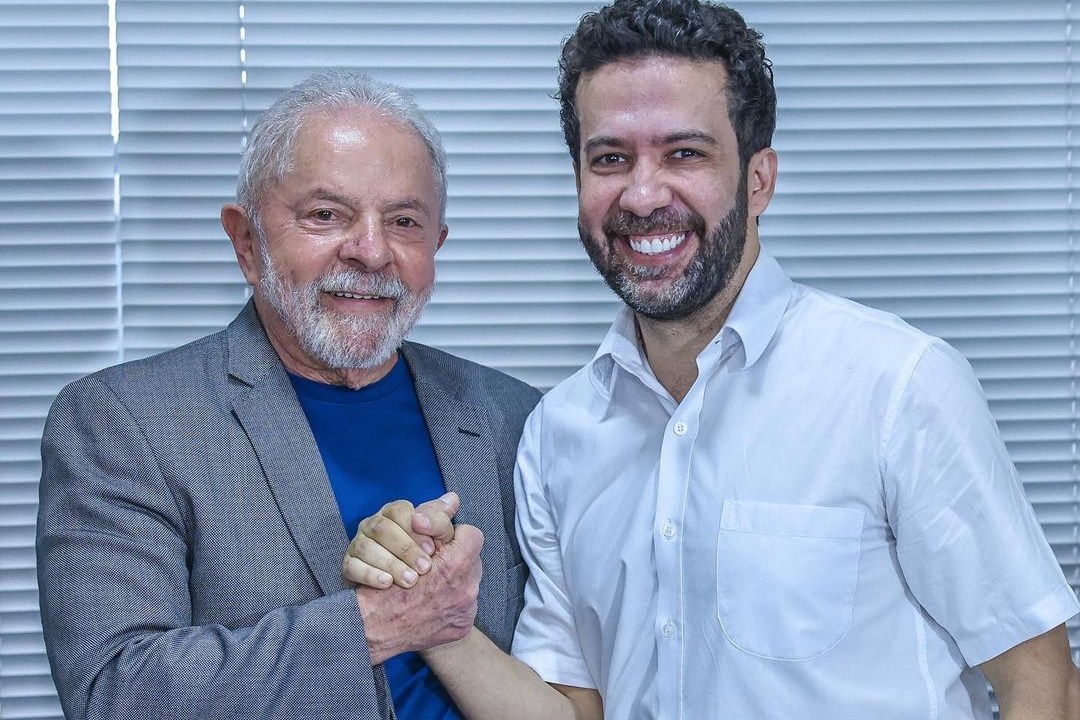 O ex-presidente Lula e o deputado federal André Janones (Avante-MG) -