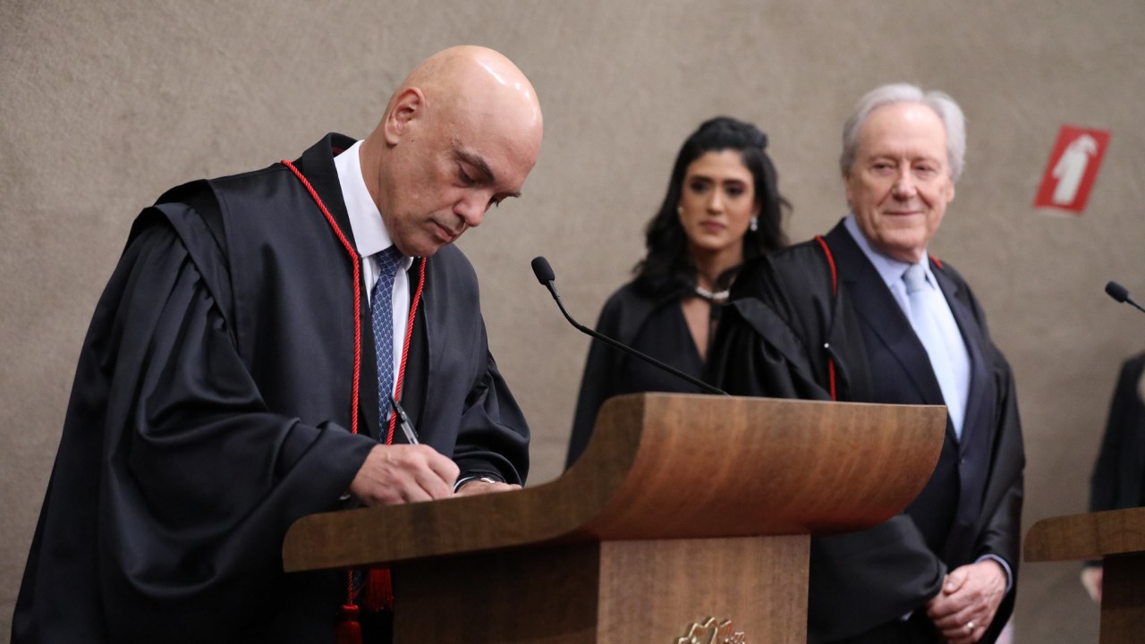 Alexandre de Moraes durante a sua posse como novo presidente do TSE -