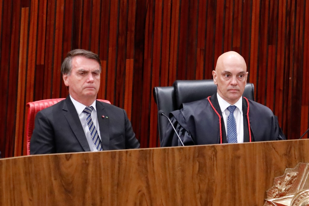 (Brasília - DF, 16/08/2022) Solenidade de Posse dos Ministros Alexandre de Moraes e Enrique Ricardo Lewandowski nos cargos de Presidente e Vice-Presidente do TSE. Foto: Isac Nóbrega/PR