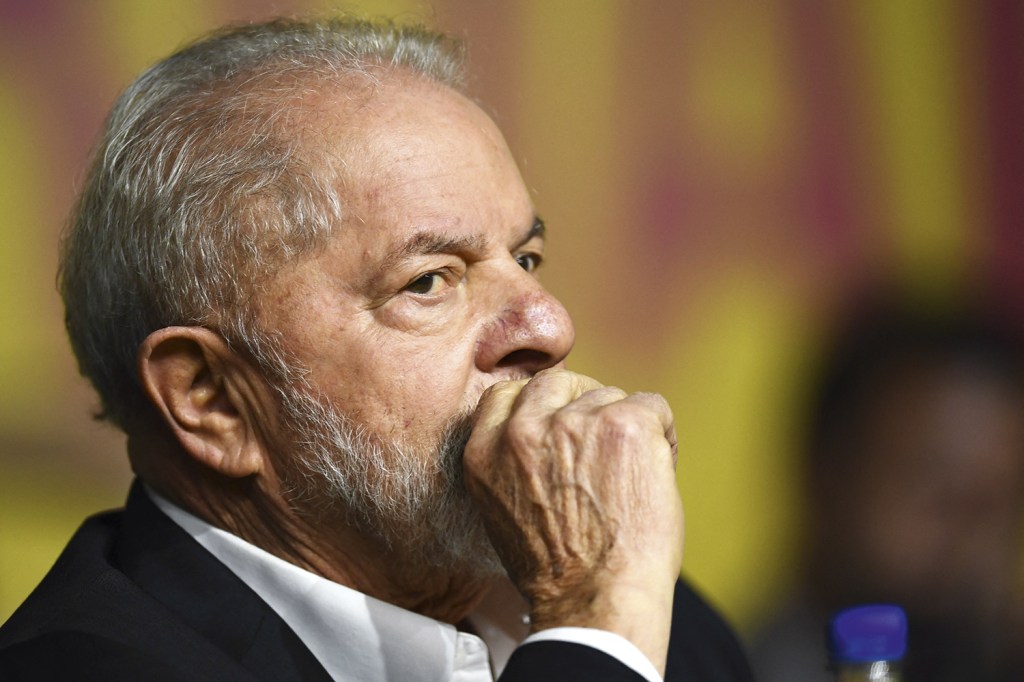 Lula não consegue escapar de dívidas milionárias na Justiça -