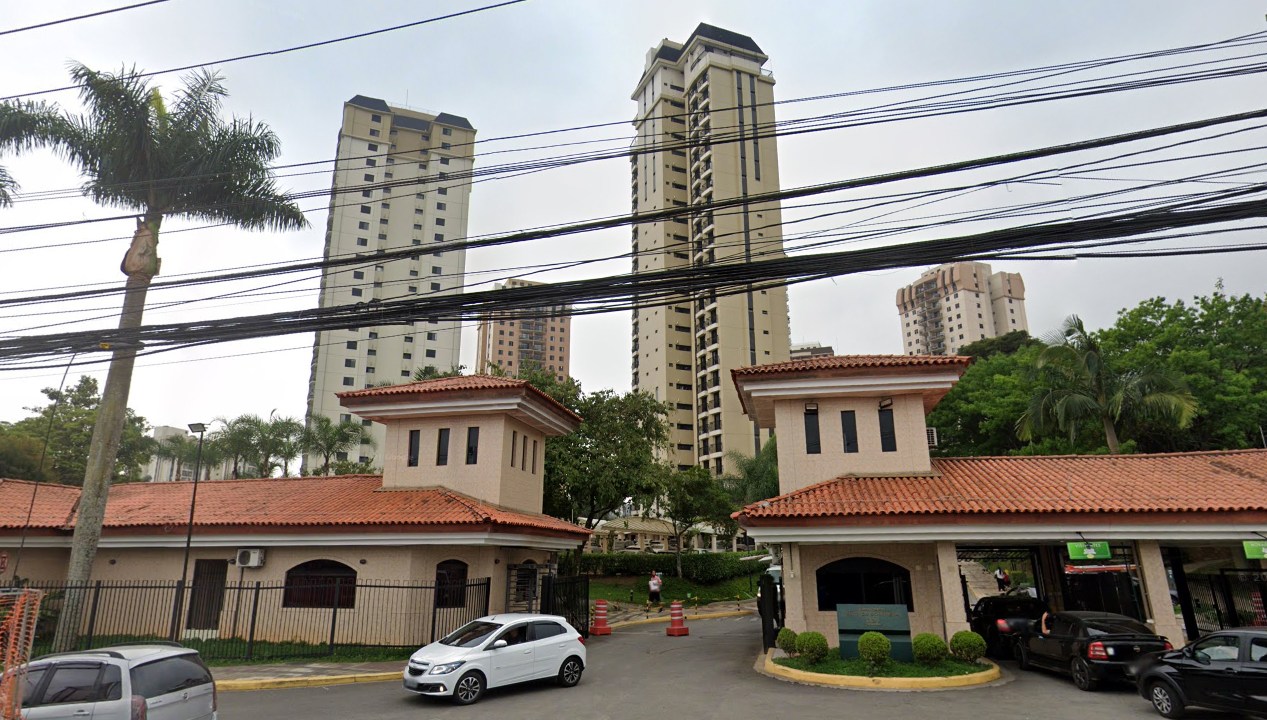 Fachada do condomínio Chácara Alto da Boa Vista, em São Paulo -