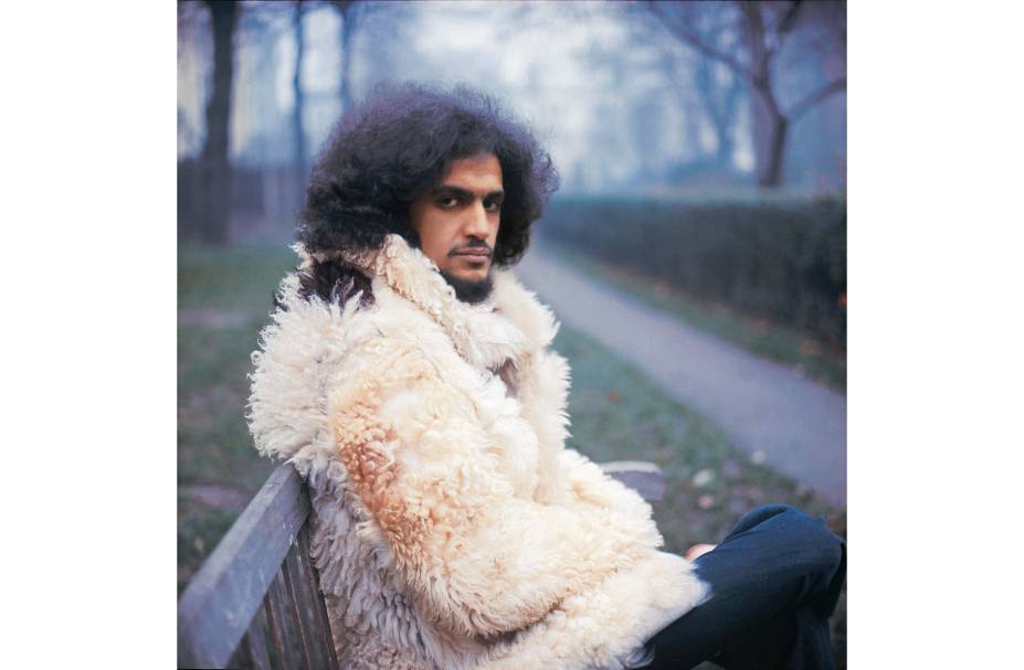 Caetano Veloso durante seu exÌlio em Londres, 1971.