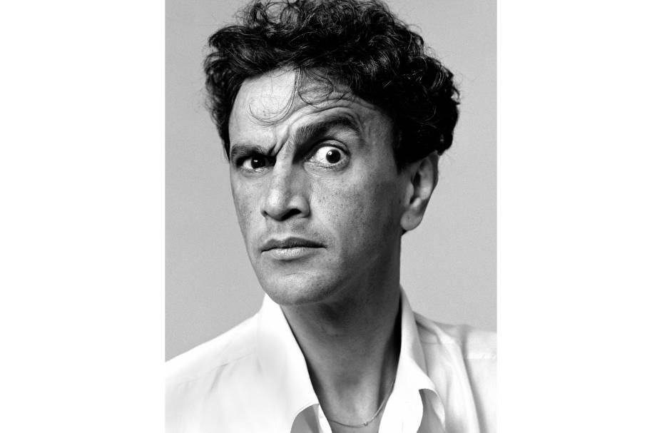 Caetano Veloso, cantor, músico, escritor, durante ensaio fotográfico no Rio de Janeiro, 1988.