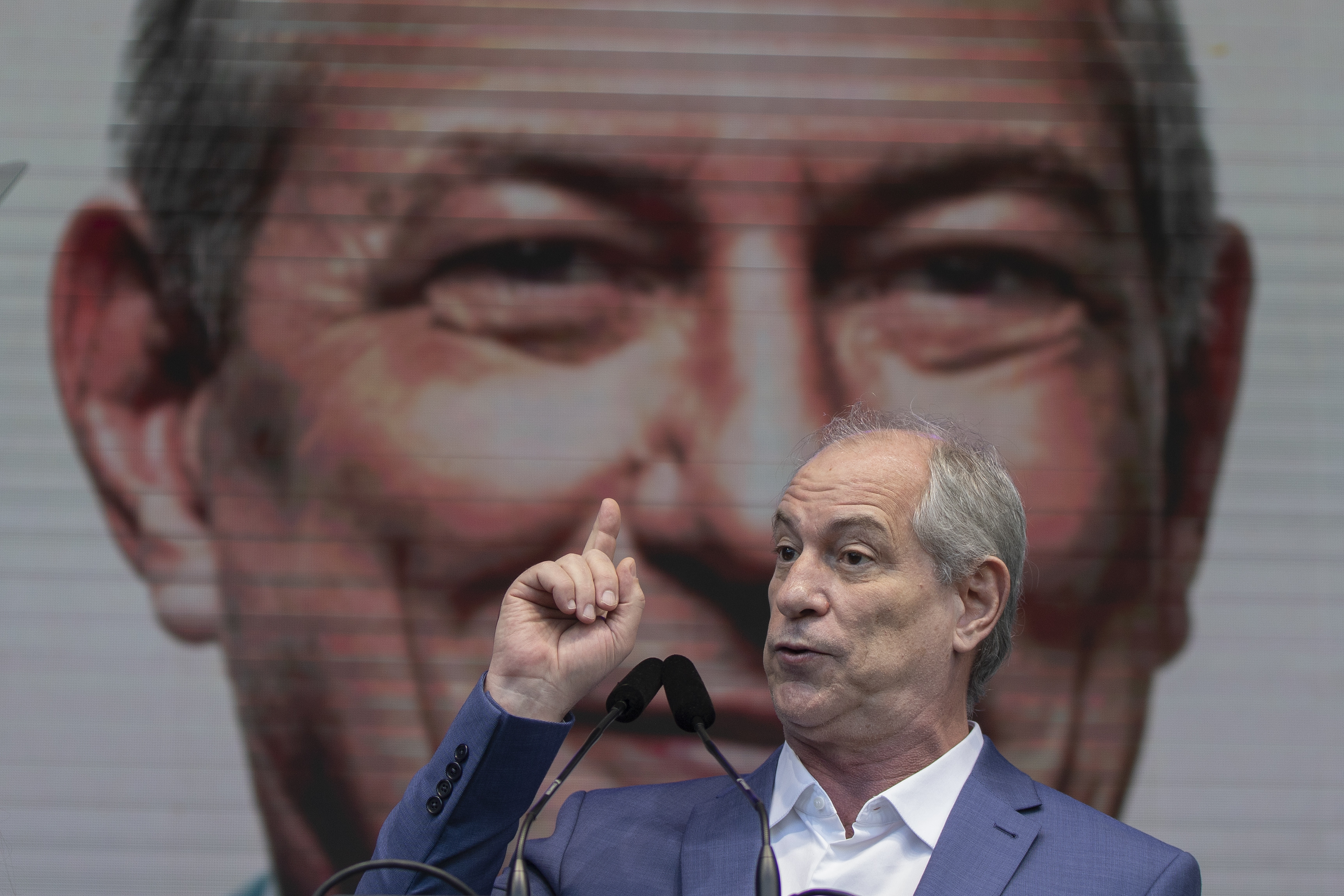 O obst culo quase intranspon vel para Ciro Gomes VEJA