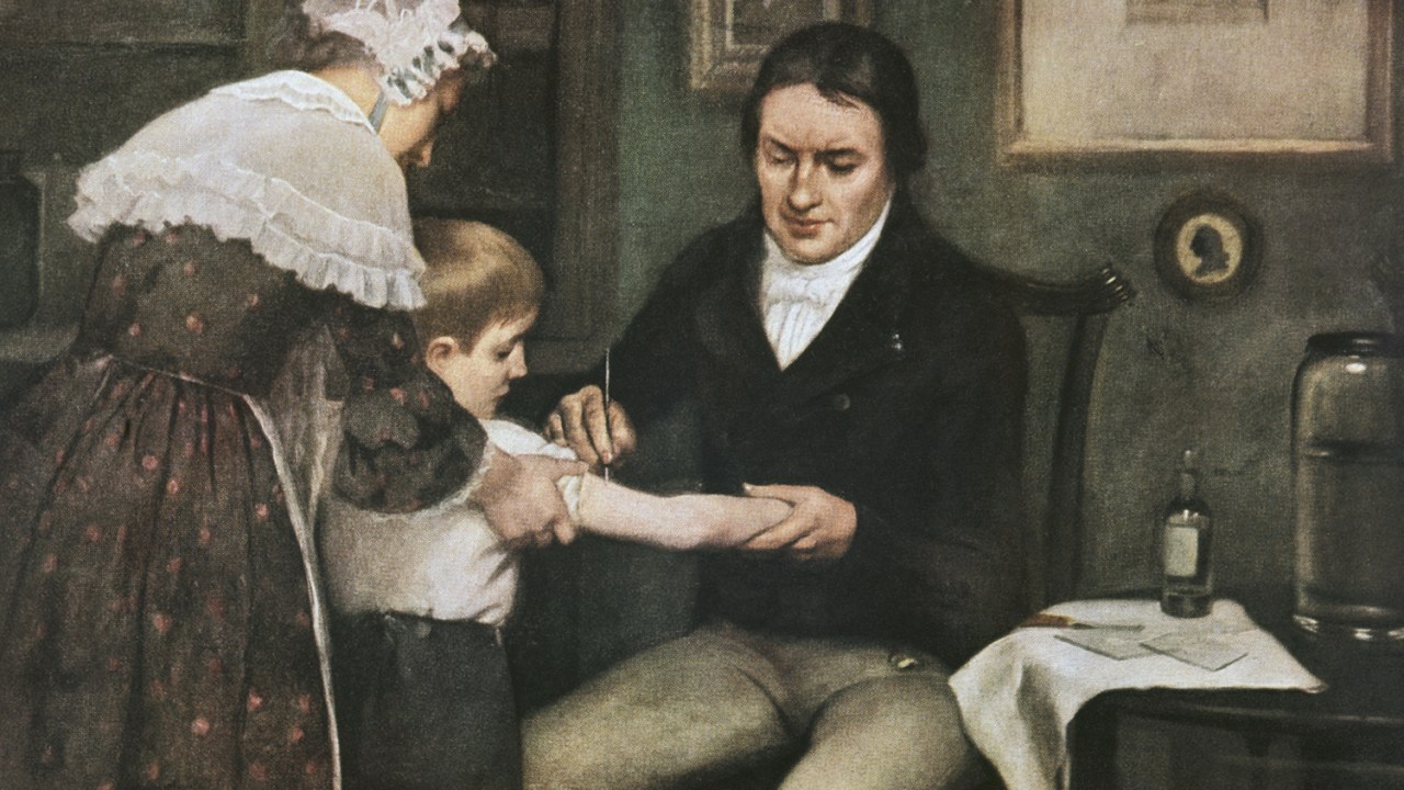 CONHECIMENTO - Edward Jenner: em 1796, ele testou a hipótese no pequeno James Phipps, de 7 anos -
