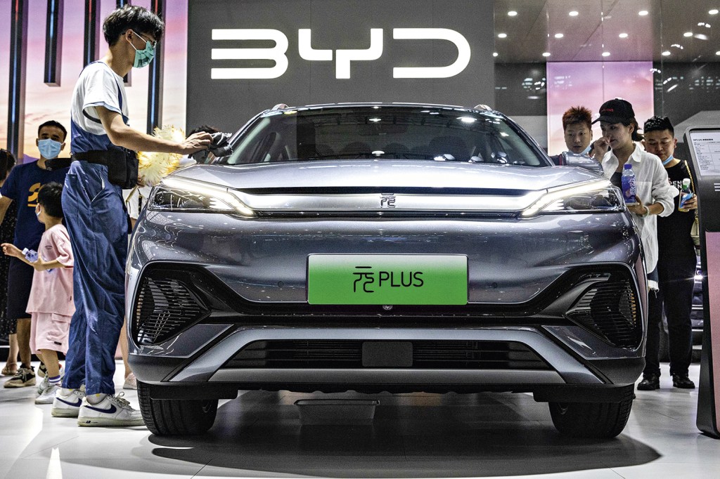 NOVA ERA - Veículo da BYD no Salão Automóvel da China: a marca possui três fábricas em território brasileiro -
