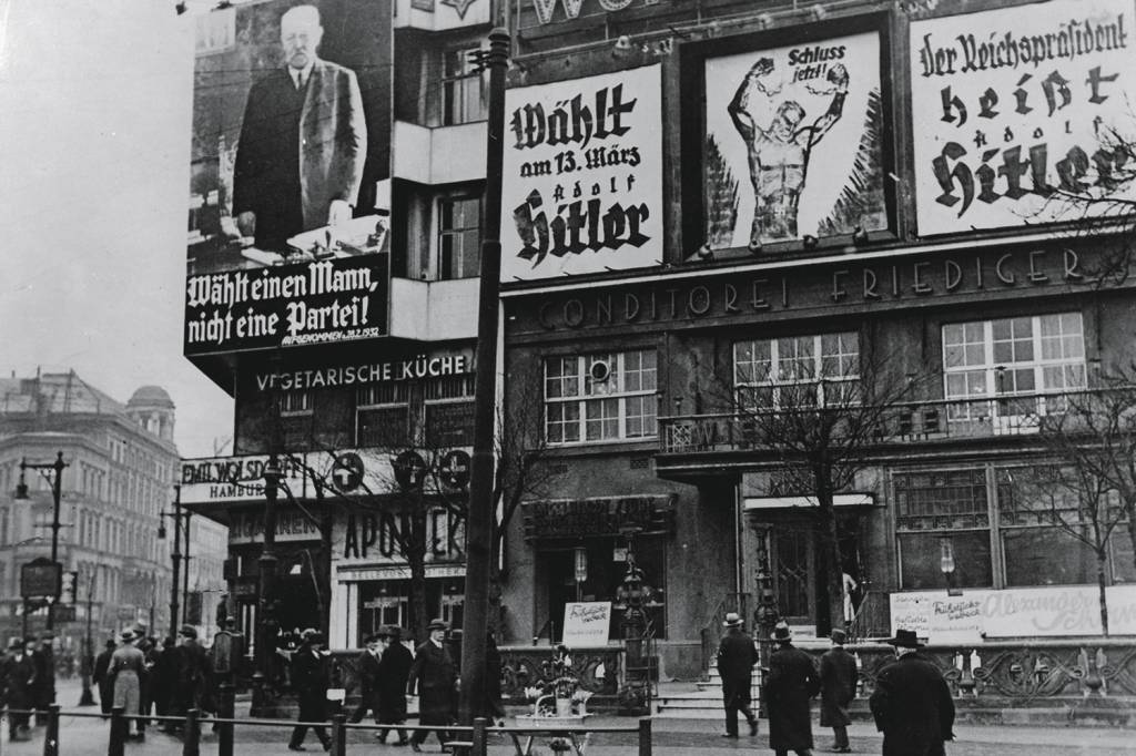 GettyImages-545942263.jpg SOMBRIO - Propaganda de Hitler: Wilder foi viver nos EUA para fugir do nazismo -