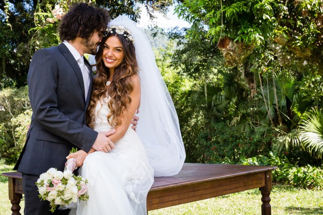 Casamento de Ritinha ( Ísis Valverde ) e Ruy ( Fiuk ) em "A Força do Querer", de 2017