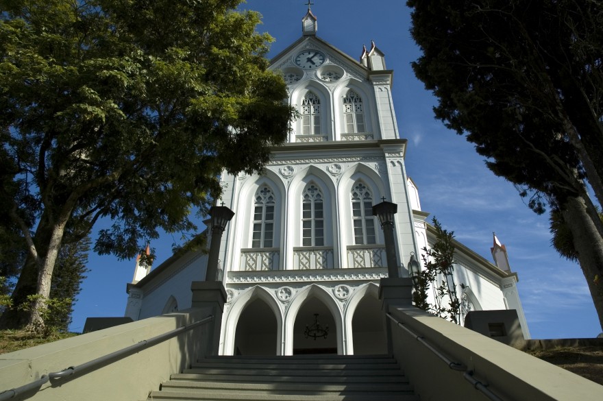 Igreja Luterana do Espírito Santo, em Blumenau, cuja ambiência estaria ameaçada pela construção de uma loja da Havan, segundo o MPF