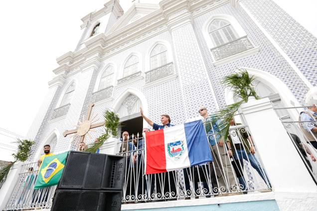 O presidente da República e candidato `a reeleição Jair Bolsonaro, durante cerimônia de entrega das obras de restauração da Igreja do Bom Jesus dos Martírios, em Maceió-AL, 28/07/2022