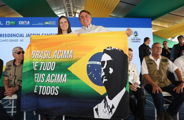 O presidente da República e candidato `a reeleição Jair Bolsonaro, durante a cerimônia de entrega do Residencial Jardim Canguru, em Campo Grande -MS, 30/07/2022.