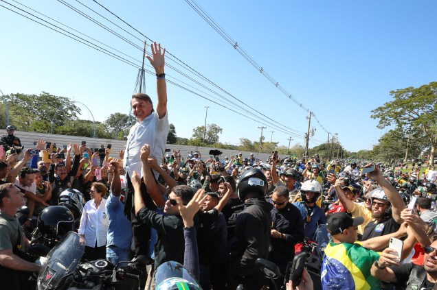 O presidente da República e candidato `a reeleição Jair Bolsonaro, participa de motociata em Campo Grande - MS, 30/06/2022.