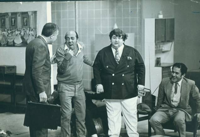 Jô Soares, Oltelo,  Zeloni e Ronald Golias em "Família Trapo" da TV Record, 27/09/1968.