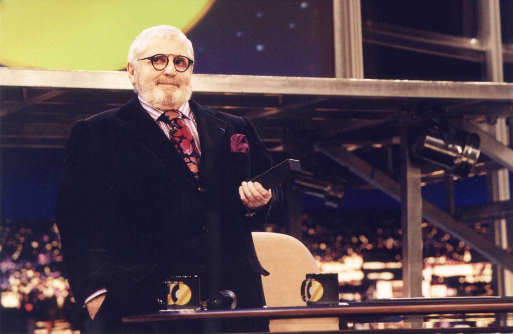 Globo e SBT vão colocar Jô Soares no ar ao mesmo tempo