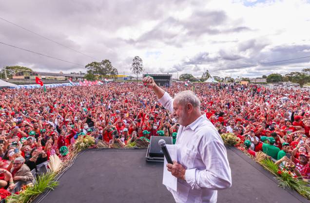 O ex-presidente Luiz Inácio Lula da Silva e candidato `a presidência da República pelo PT,  em Garanhuns-PE, durante ato político, 20/07/2022.