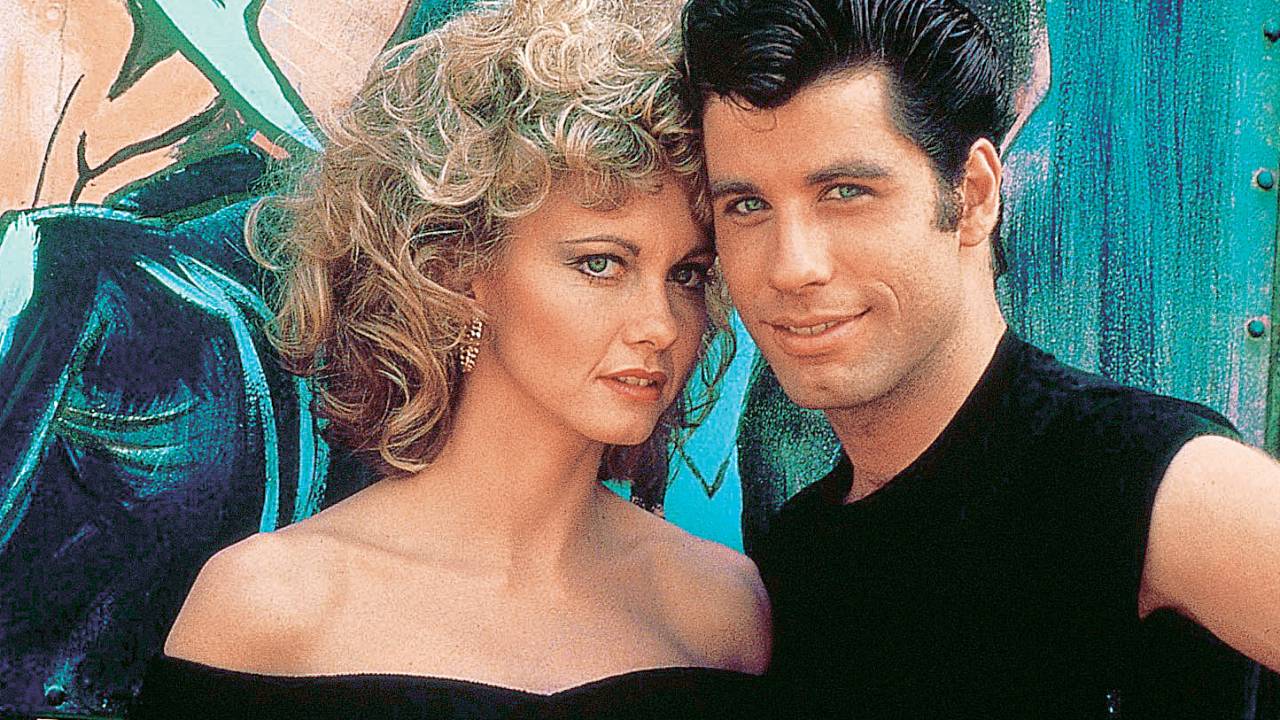 MÚLTIPLA - Olivia Newton-John com Travolta em Grease: uma de suas versões -