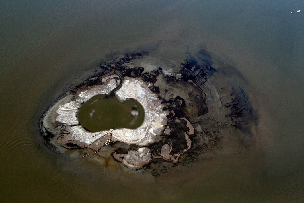 Vista geral de uma pequena ilha nas zonas húmidas da Paróquia de São Bernardo, no Golfo do México, em 28/04/2010, perto de Nova Orleans, Louisiana, EUA.