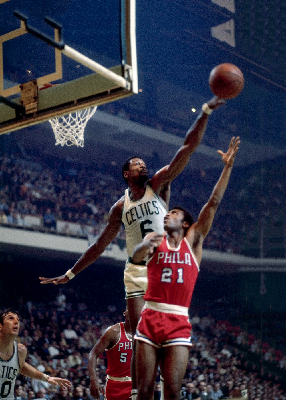 ÍDOLO - Russell, que jogava pelo Boston Celtics: uma das primeiras grandes estrelas da NBA -