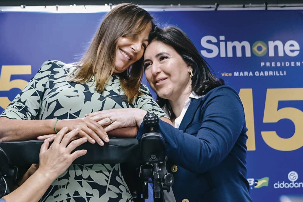 SIMONE-TEBET-MARA-GABRILLI_2022-01.jpg NA MESMA RAIA - Tebet: a candidata do MDB também busca o eleitor indeciso -