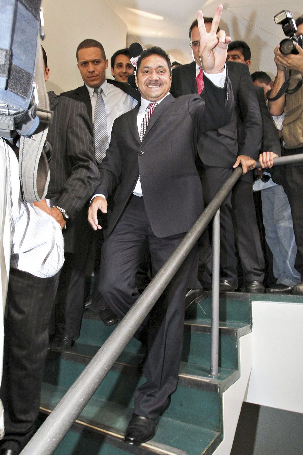 TIRIRICA-DEP.-FED.-VISITA-CAMARA-DEP.-BSB-66.jpg PIADA BRASILEIRA - O ex-humorista Tiririca: ainda um puxador de votos para o partido de Bolsonaro -