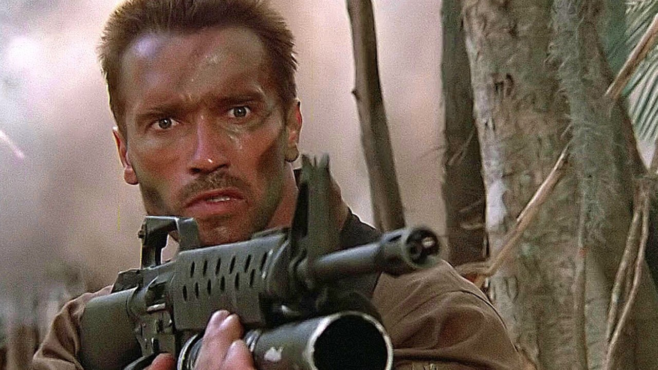 Arnold Schwarzenegger em Predador, de 1987 -