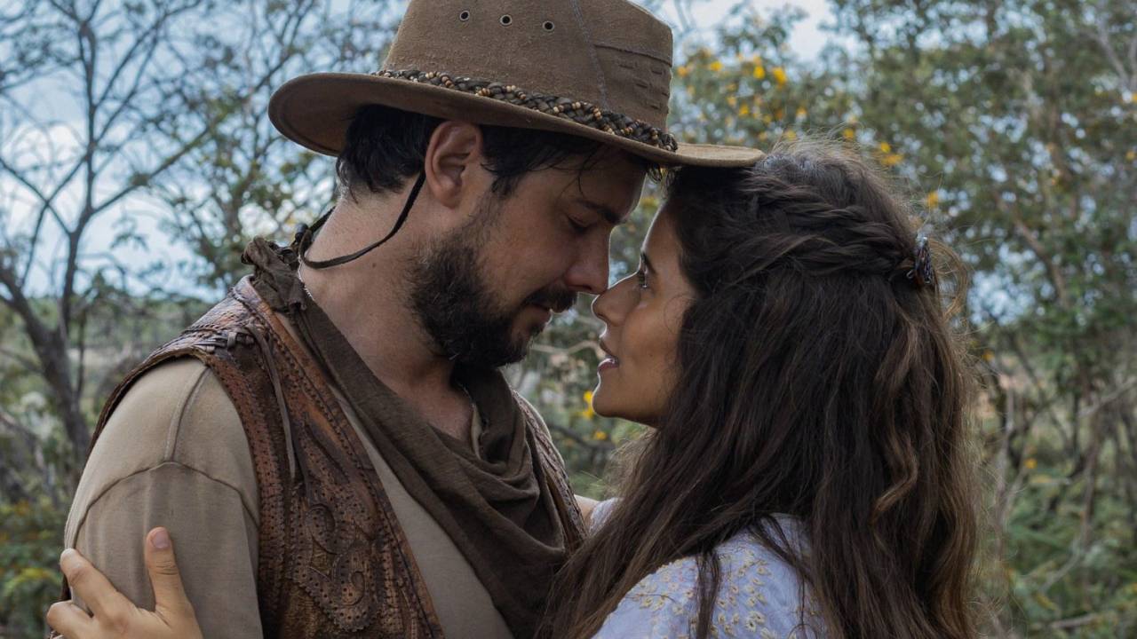 Sergio Guizé e Isadora Cruz como protagonistas de 'Mar do Sertão'